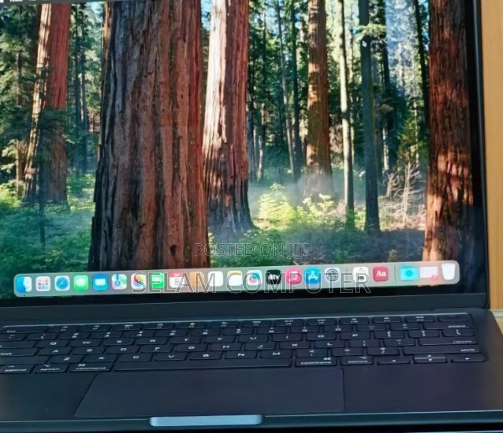 New Apple MacBook Air 2024 M3 13-Inch 16GB Intel Core M3 SSD 512GB