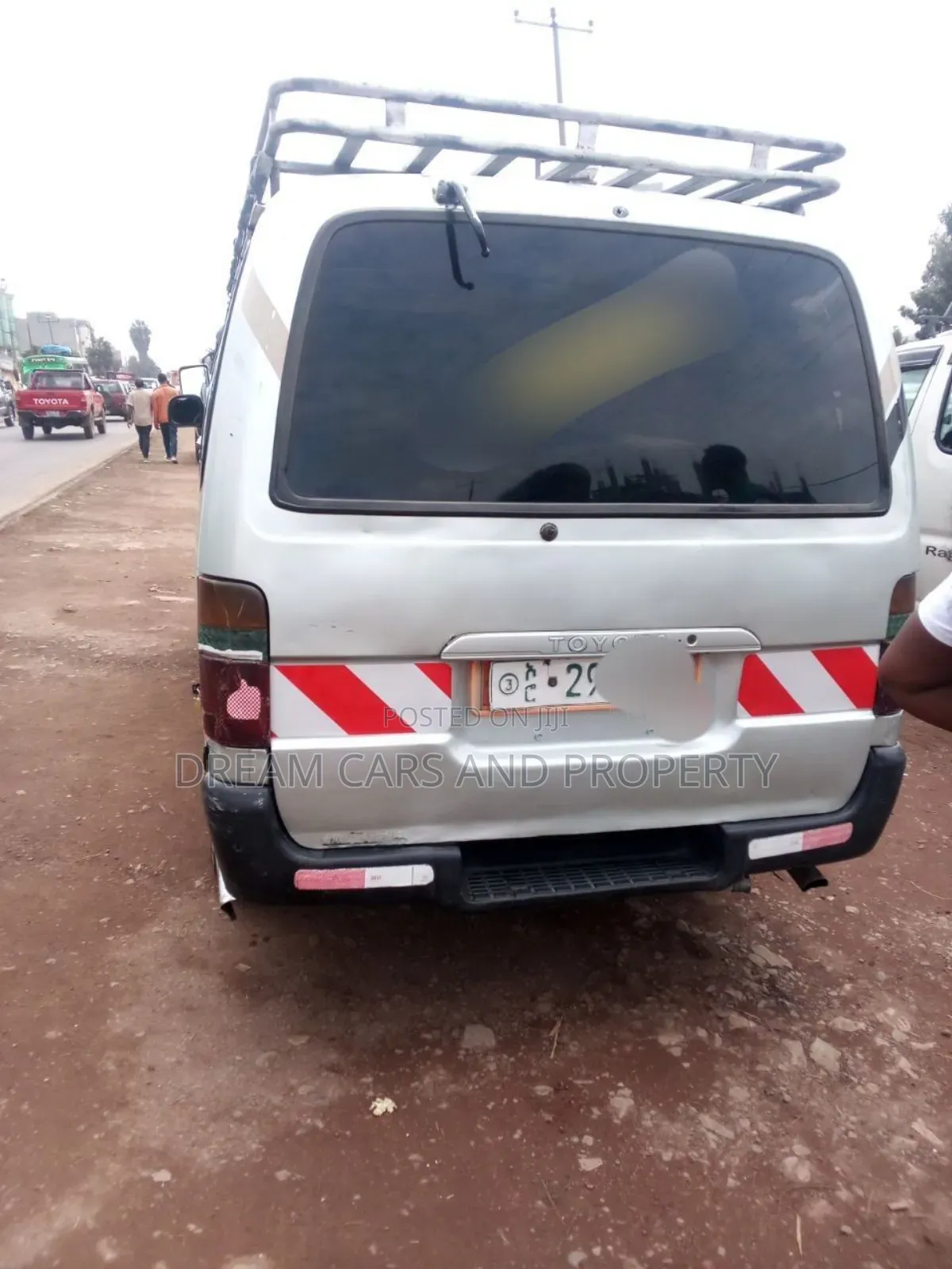 Toyota HiAce 2004 Silver