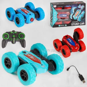 Photo - Double-Sided Stunt Car