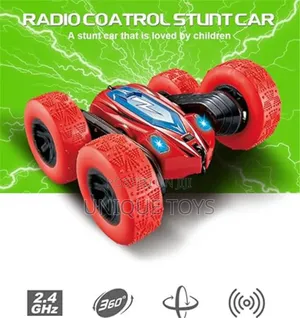 Double-Sided Stunt Car