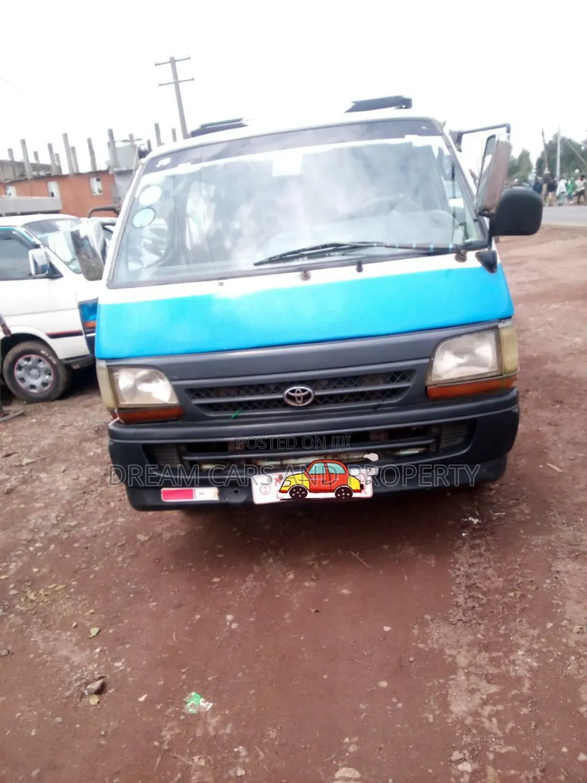 Toyota HiAce 2002 Blue