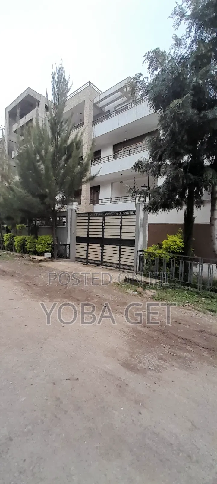 Furnished 7bdrm Villa in Yoba, Akaky Kaliti for sale