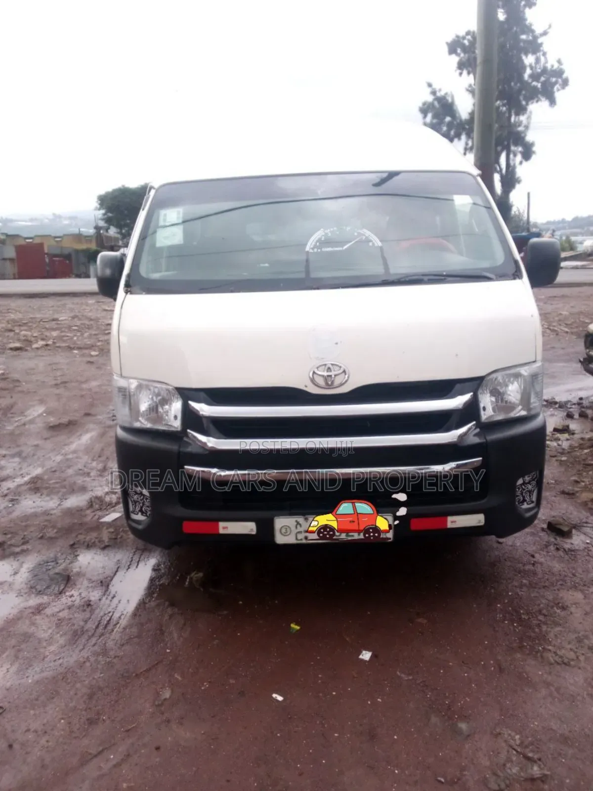 Toyota HiAce 2008 White
