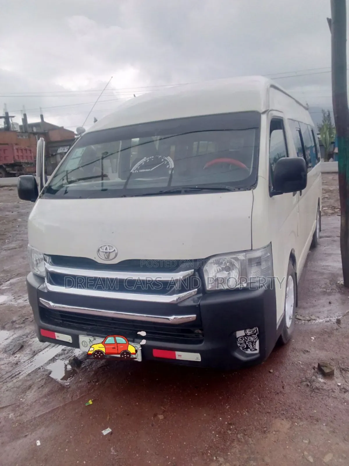 Toyota HiAce 2008 White