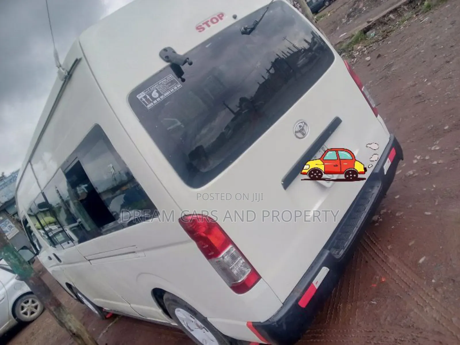 Toyota HiAce 2008 White