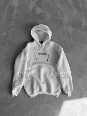  Stylish Unisex Hoodie – Comfortable Trendy