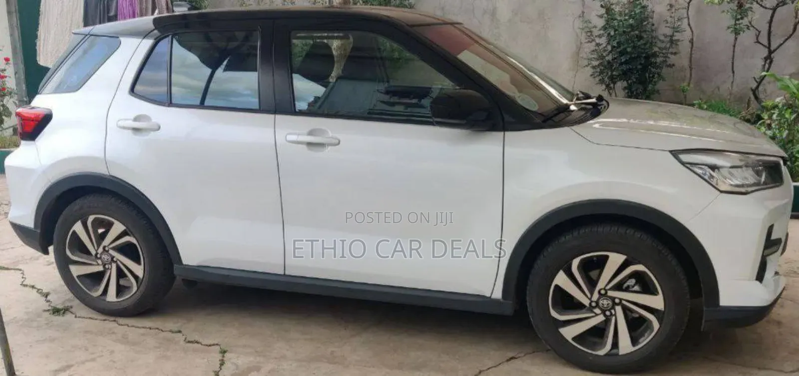 Toyota Raize 1.0 AWD 2022 White