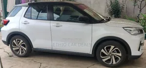 Toyota Raize 1.0 AWD 2022 White