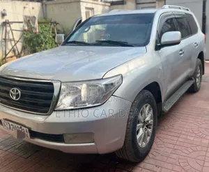 Photo - Toyota Land Cruiser 79 Series 2008 Silver