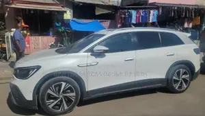 Volkswagen ID.6 2022 Ivory