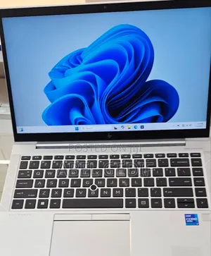 Photo - New Laptop HP EliteBook 840 16GB Intel Core I7 SSD 512GB