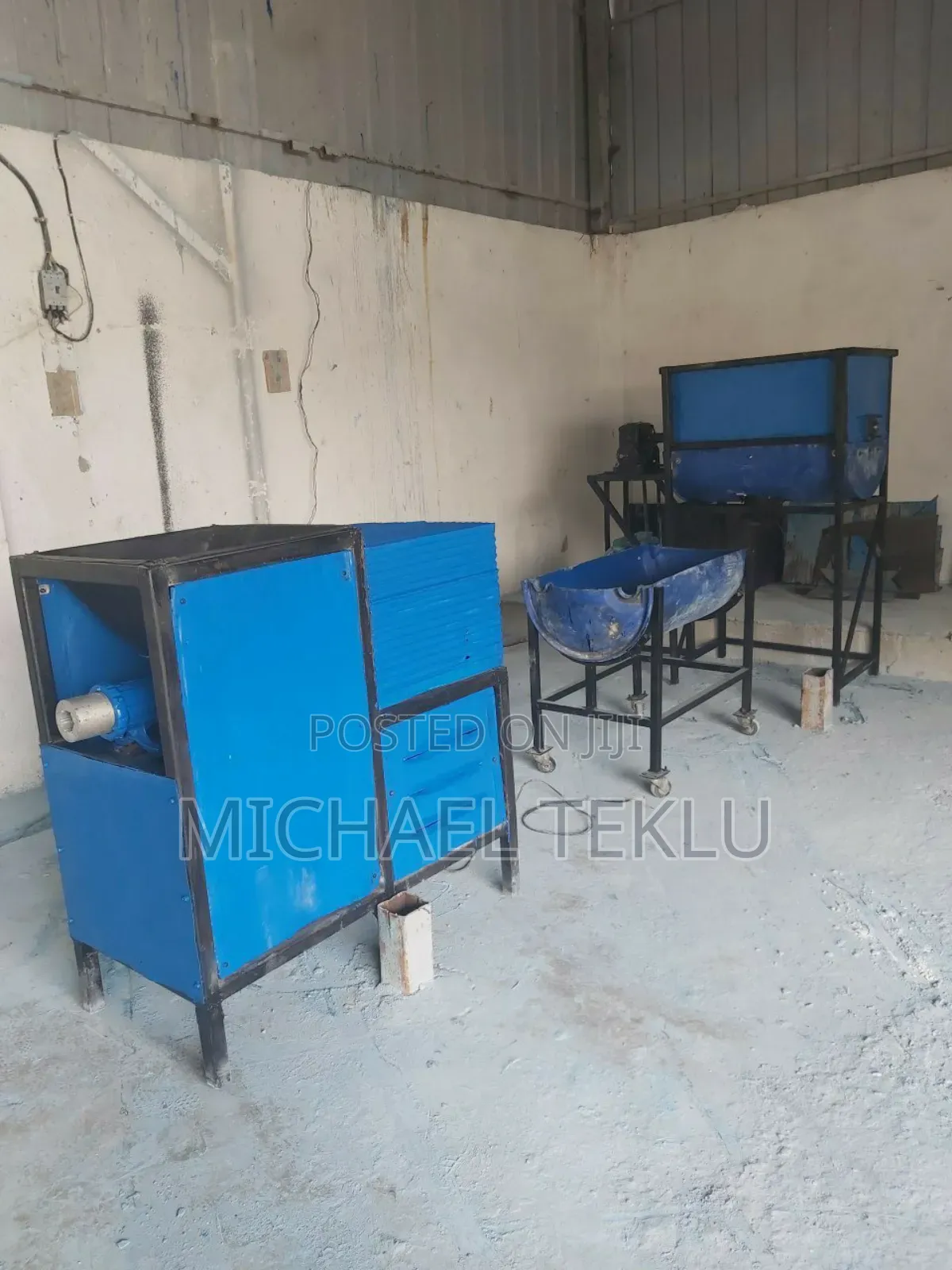 Charcoal Briquette Machine/ከሰል ብሪኬት ማምረቻ