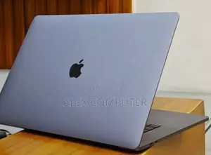 New Laptop Apple MacBook Pro 2019 32GB Intel Core I9 SSD 1T