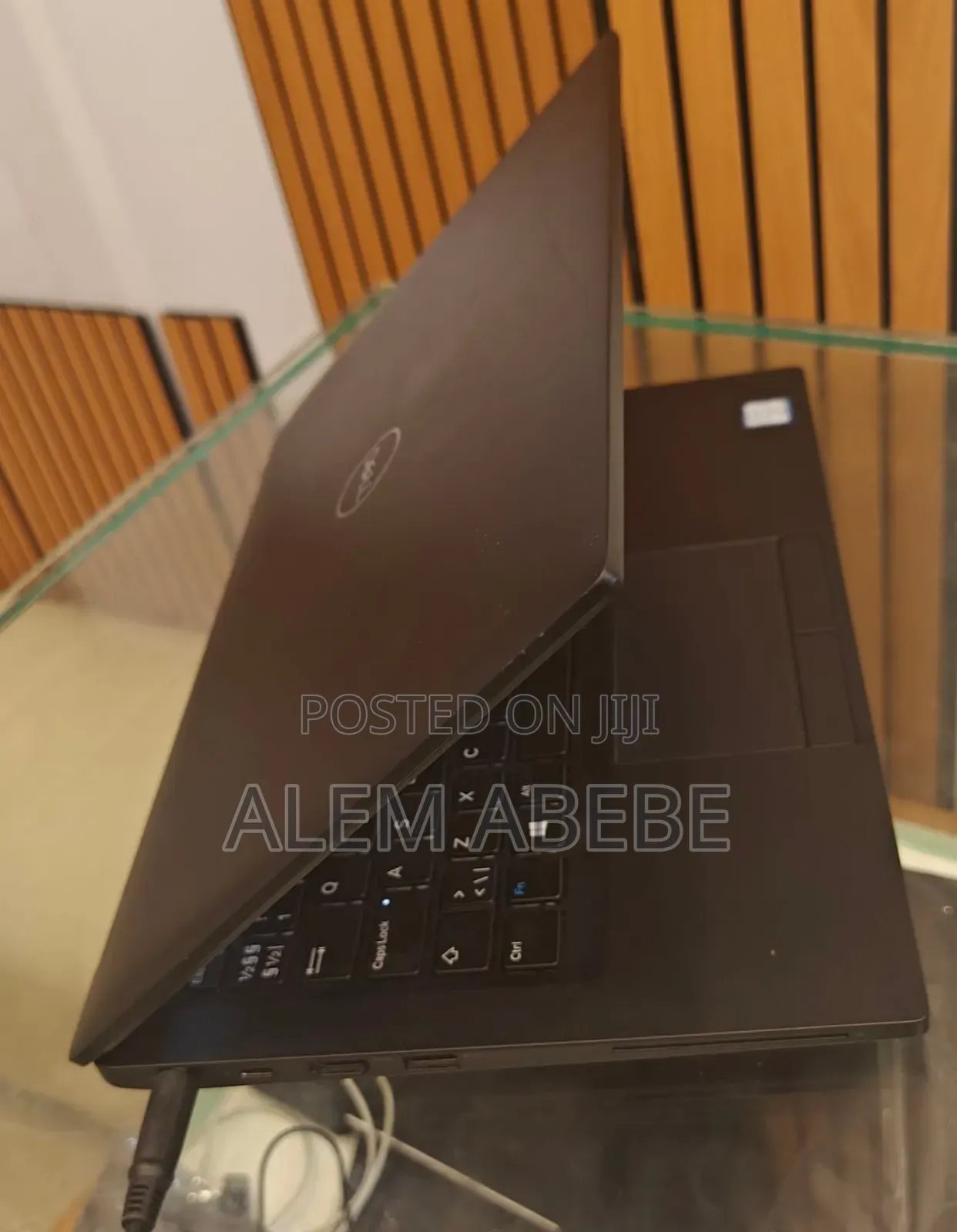 New Laptop Dell Latitude 7390 8GB Intel Core I5 SSD 512GB