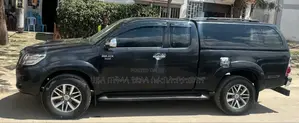 Toyota Hilux 2010 Matt Black