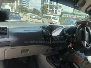 Toyota Hilux 2010 Matt Black