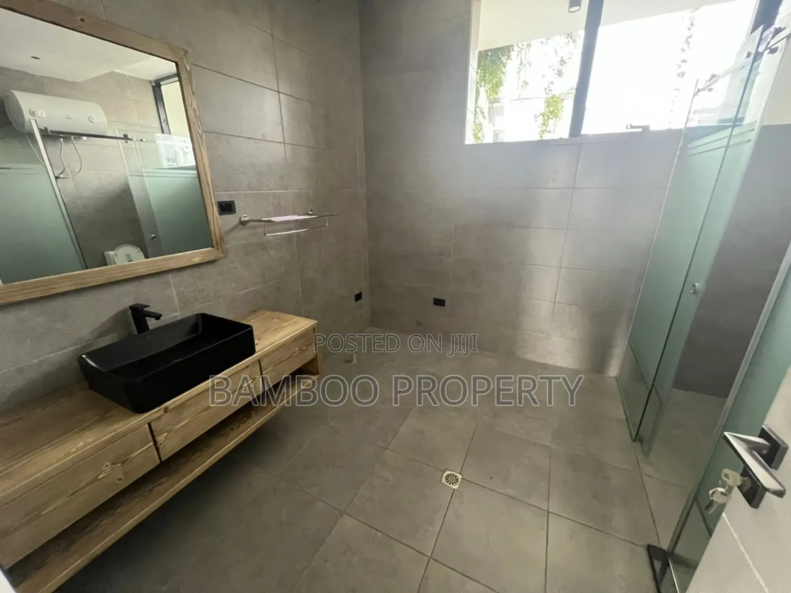 4bdrm House in Bole for rent