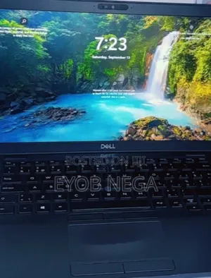 Photo - Laptop Dell Latitude 5400 8GB Intel Core i7 SSD 512GB