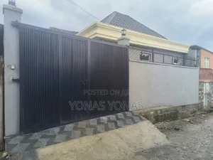 Photo - Furnished 3bdrm Villa in Kotebe, Yeka for sale