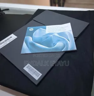 New Laptop HP OmniBook 5 Flip 16GB Intel Core Ultra 7 SSD 1T