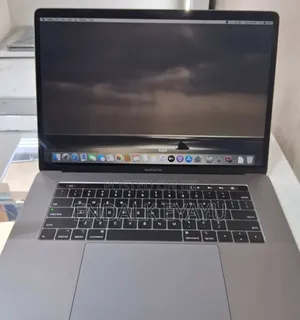 New Laptop Apple MacBook Pro 2019 32GB Intel Core i9 SSD 512GB