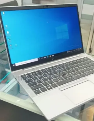 New Laptop HP EliteBook 830 G8 16GB Intel Core i7 SSD 512GB