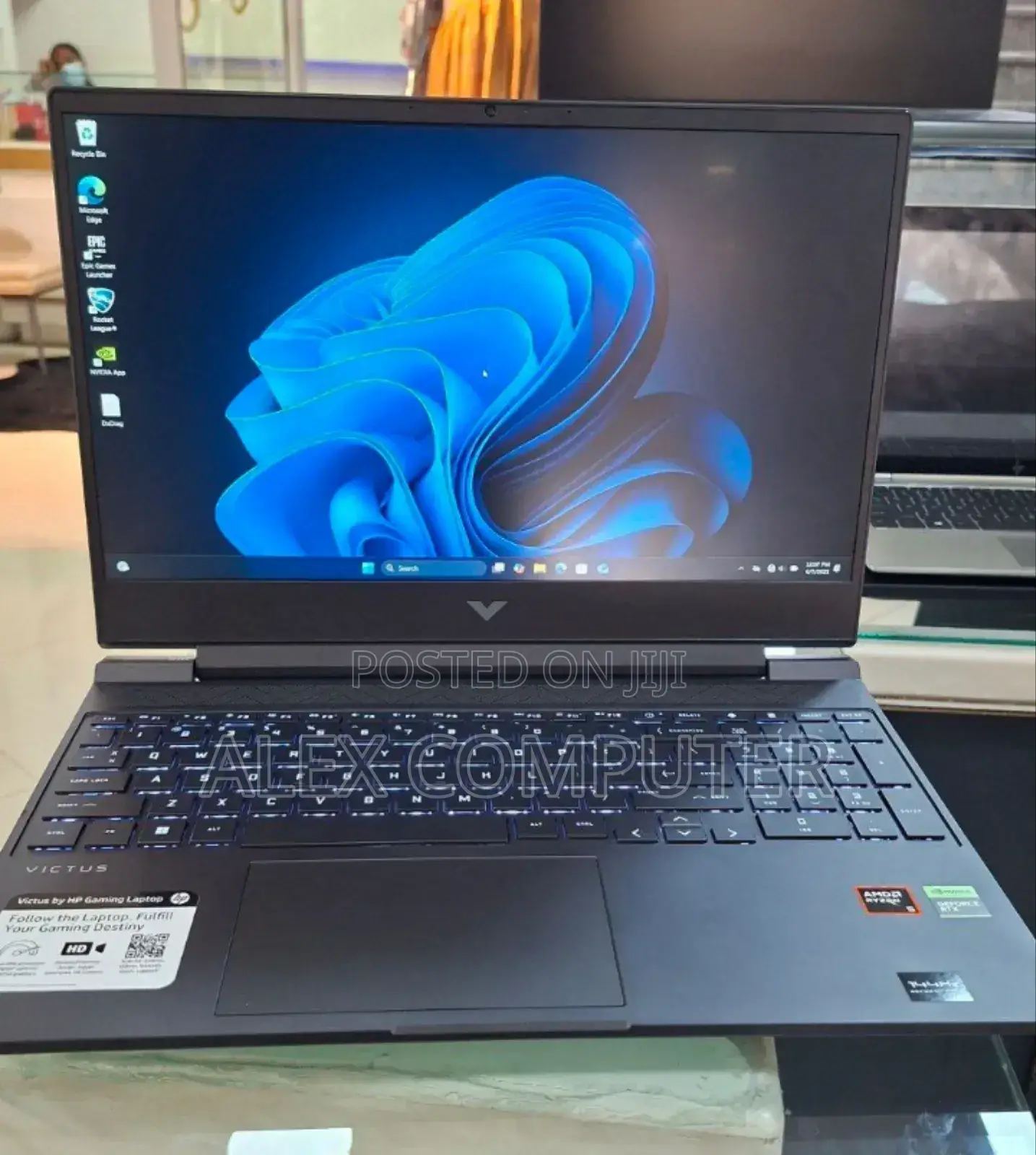 New Laptop HP Victus 15 16GB AMD Ryzen 5 SSD 512GB