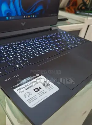 New Laptop HP Victus 15 16GB AMD Ryzen 5 SSD 512GB