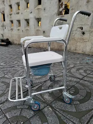Photo - Aluminum Toilet Chair輝三commodo Pot𤳙፪waterproof, Mildewproof, No Rust.
