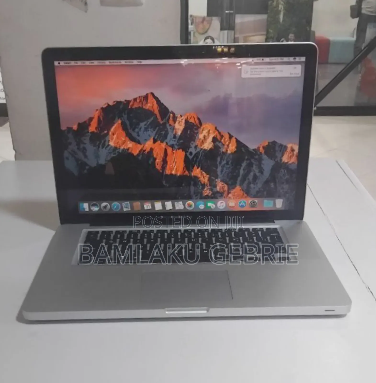 New Laptop Apple MacBook Pro 2011 4GB Intel Core I7 SSD 512GB