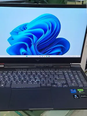 Photo - New Laptop HP Victus 16 16GB Intel Core i7 SSD 1T