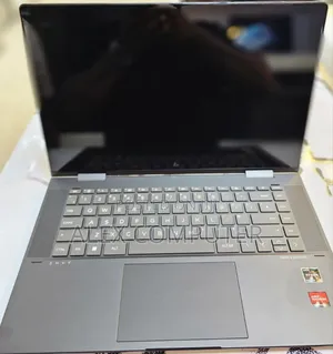 New Laptop HP Envy X360 8GB AMD Ryzen 5 SSD 256GB