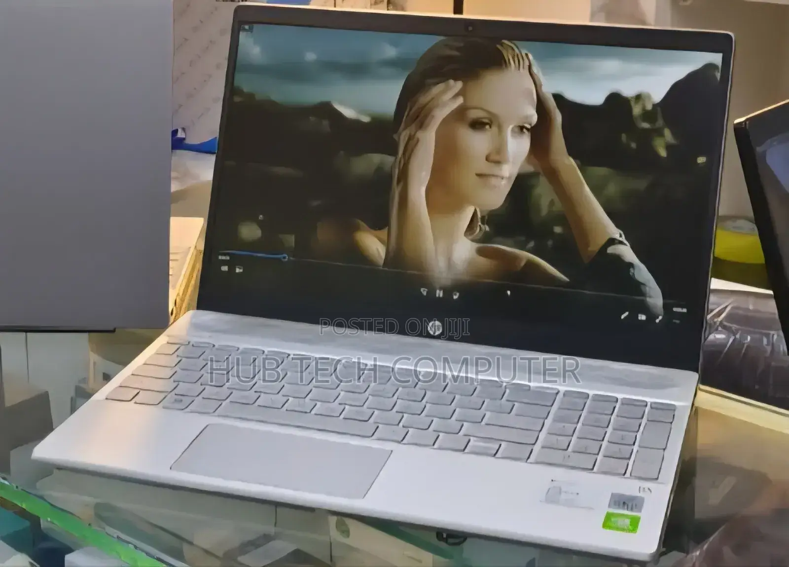 New Laptop HP Pavilion 15 16GB Intel Core I7 SSD 512GB