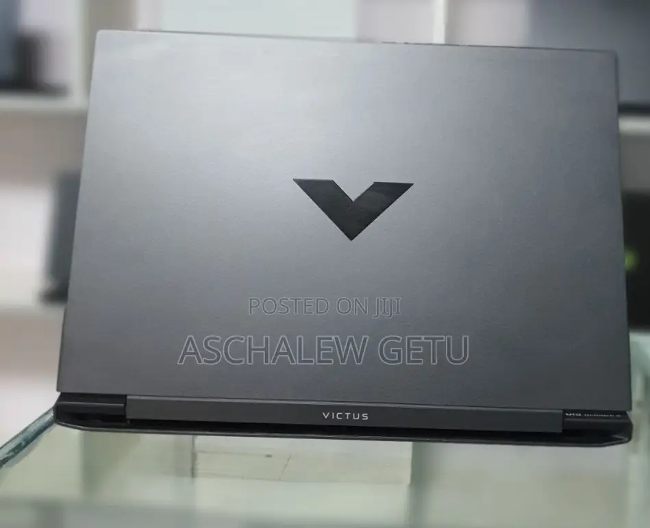 New Laptop HP Victus 15 16GB Intel Core I7 SSD 512GB