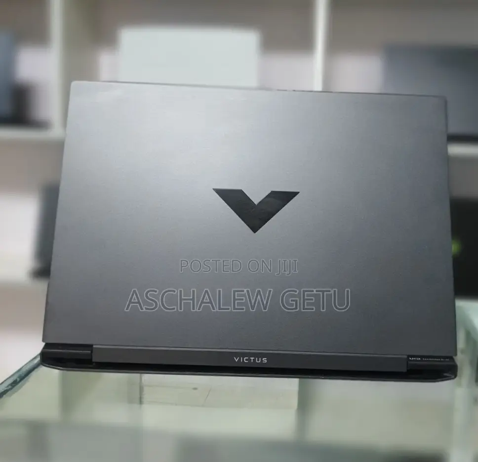 New Laptop HP Victus 15 16GB Intel Core I7 SSD 512GB