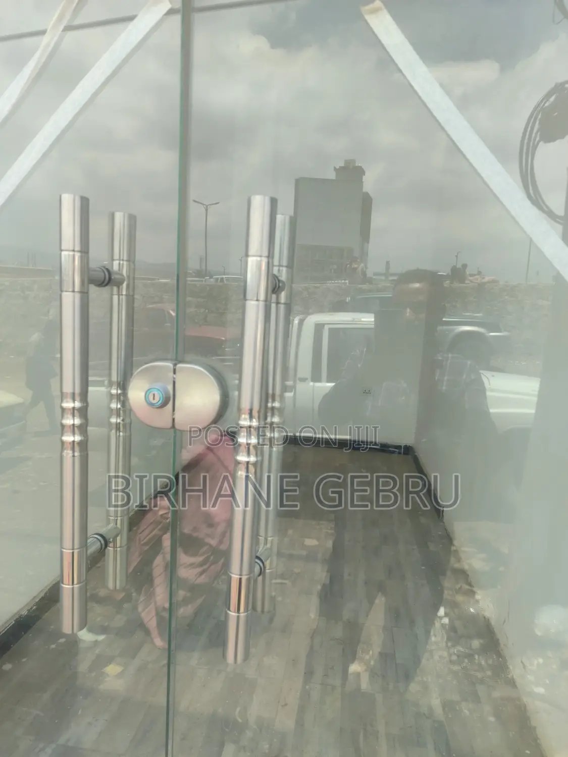 Rent for Cafe Supermarket Eletronics Garment