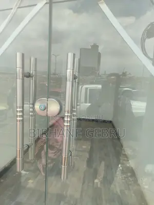 Rent for Cafe Supermarket Eletronics Garment