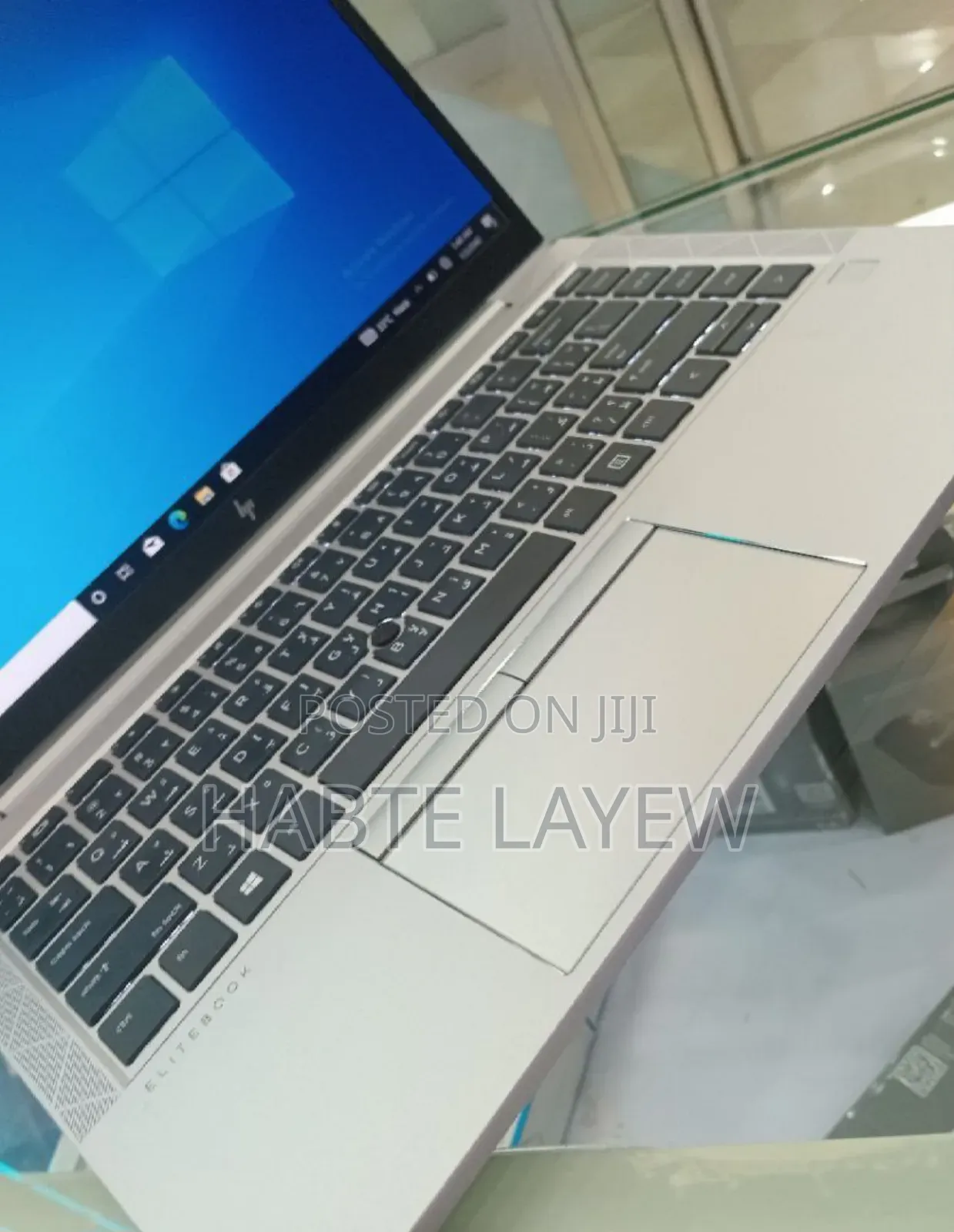 New Laptop HP EliteBook 840 G8 16GB Intel Core I7 SSD 512GB