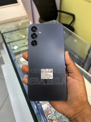 Photo - New Samsung Galaxy A16 128 GB Black