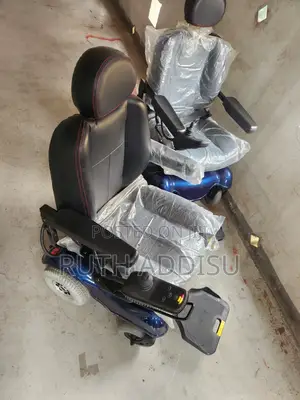 Electrical Wheelchair宛然digital Wheelchair笑了medical Wheelchair Speedy