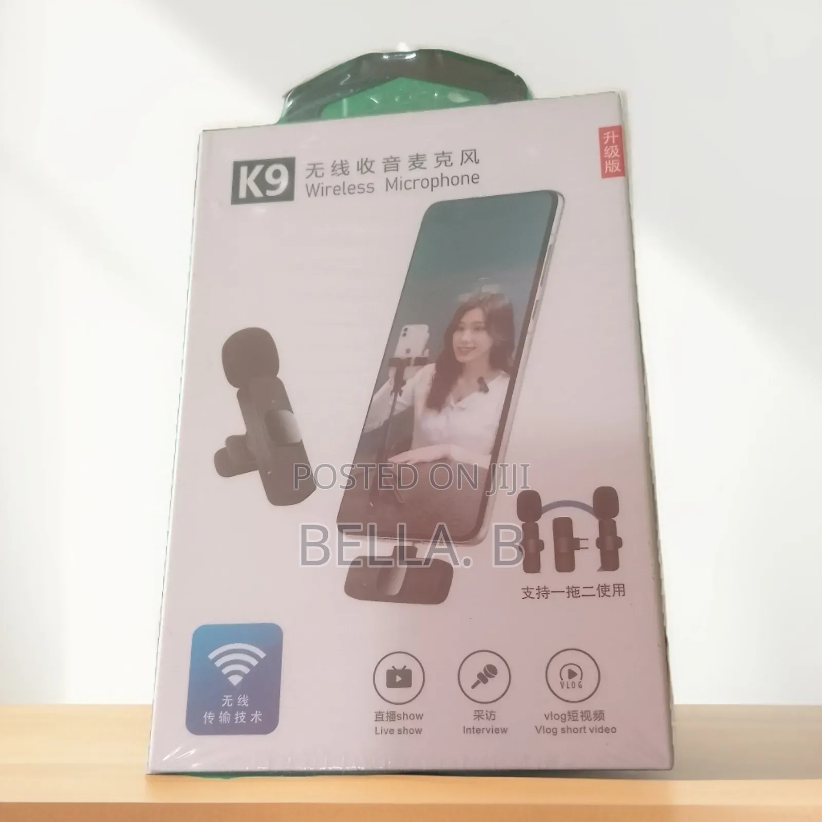  Wireless Microphone: Long Battery Life.