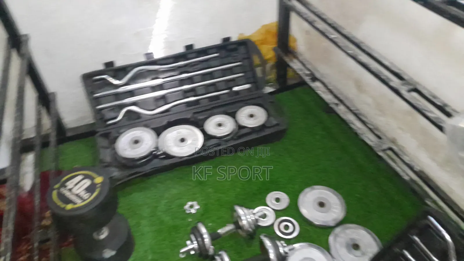 55 ኪሎግራም ተገጣጣሚ ዳንፔልና ባርቤል