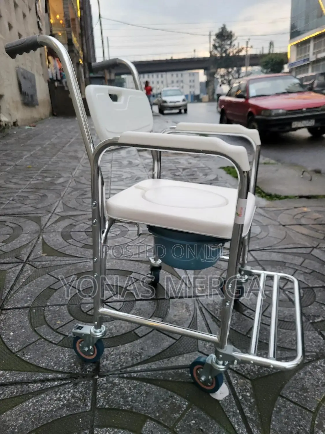 Toilet Bucket, Shower Chair,White澎§Pot Removed for Cleaning~邵pot/Potty