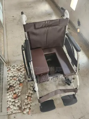 Wheelchair廟宇commode Wheelchair傳出poty Wheelchair手機wheelchair Commode