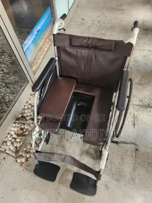 Commode Wheelchair做了toilet Wheelchair畈俠commode Wheelchair嵌飾wheelchair