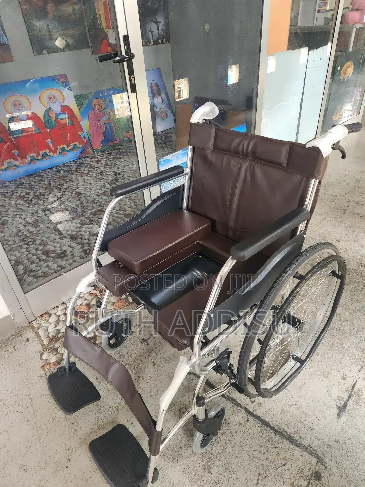 Commode Wheelchair麻煩wheelchair短片poty Wheelchair知名commode Wheelchair