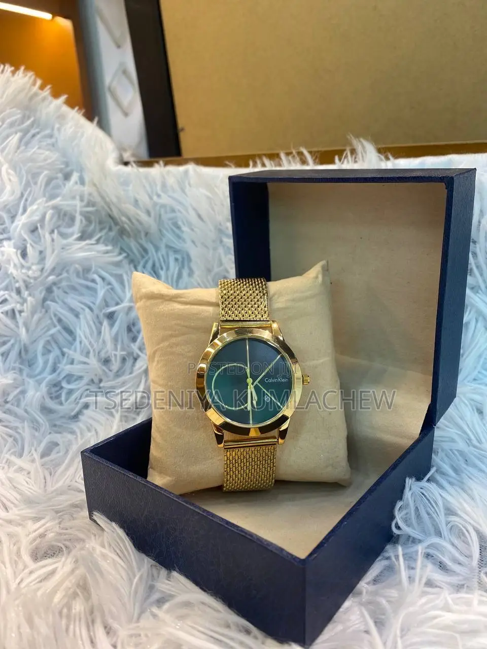 Ck Brand Water Resistance Golden Color With It’S Box Men’S Hand Watch