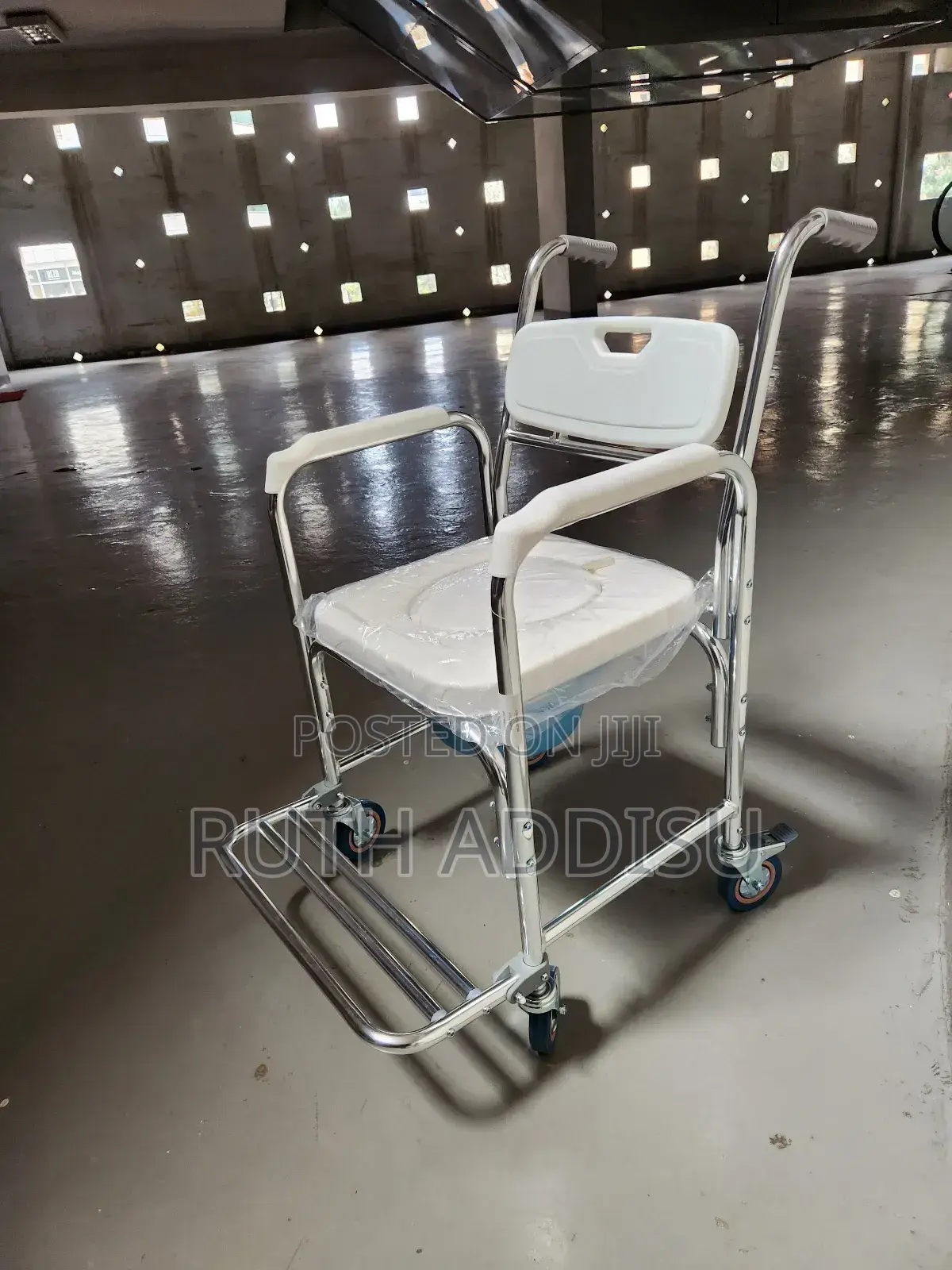 Commode Mini Wheel Wheelchair序號toilet Sink Able Wheelchair永久wheelchair