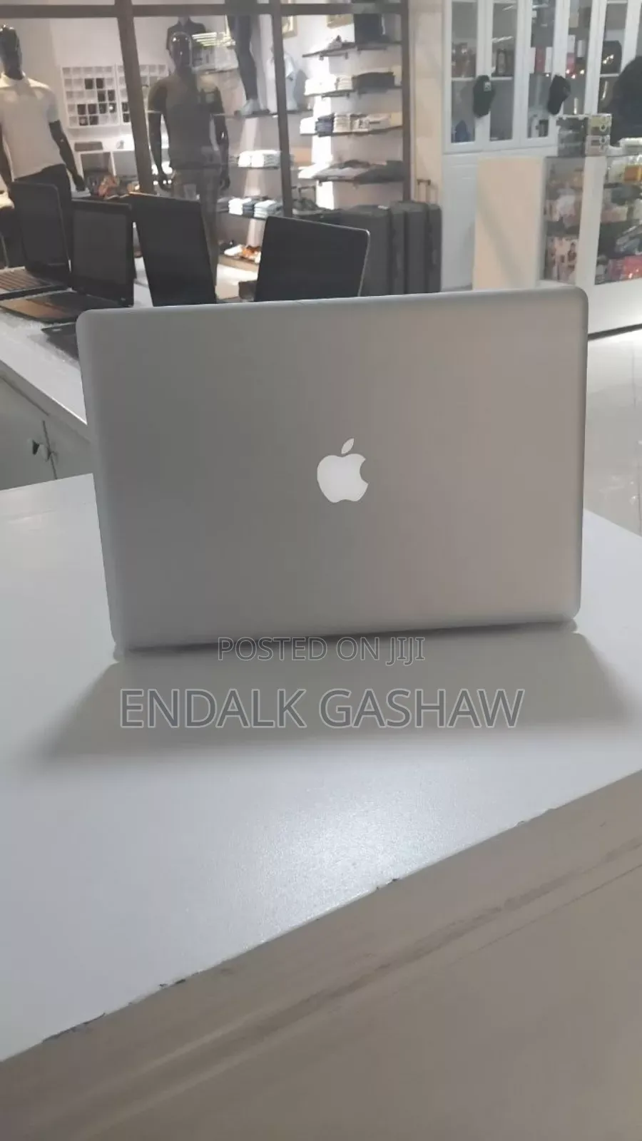 New Laptop Apple MacBook 2011 4GB Intel Core I7 SSD 512GB