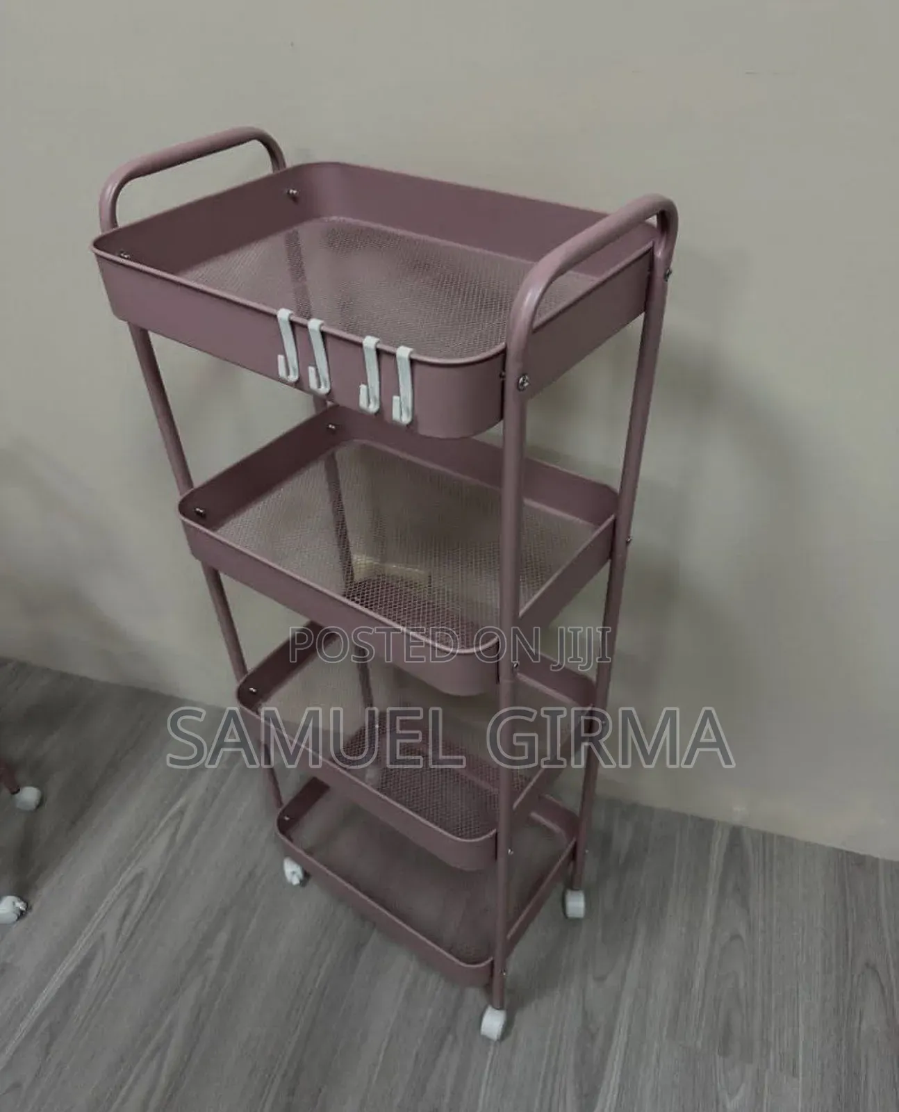  4 ከፍል ያለዉ ተንቀሳቃሽ መደርደሪያ
 ለባዝሩም ፣ ለኪችን ፣ ለሳሎን ፣ ለላዉንደሪ ክፍል የሚሆን